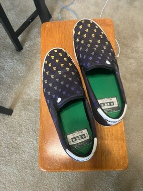 macbeth. (mcqueen) slip-on shoes. light weight and comfortable. vintage